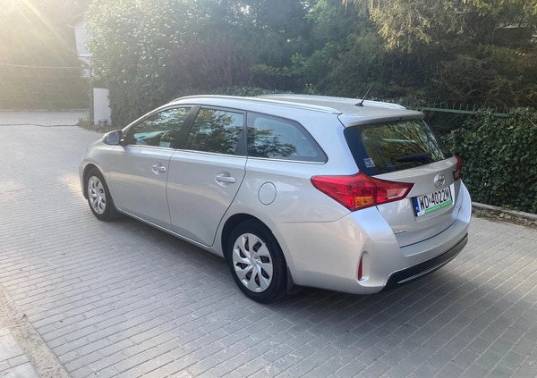 Toyota Auris cena 35000 przebieg: 165000, rok produkcji 2013 z Warszawa małe 67
